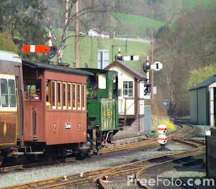 Welshpool and Llanfair Light Railway is close to Vyrnwy Caravan Park